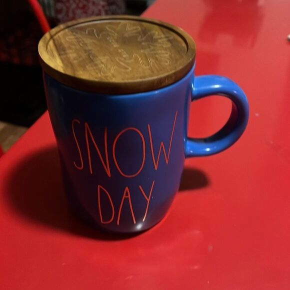 New Rae Dunn mug with coaster - Picture 1 of 1